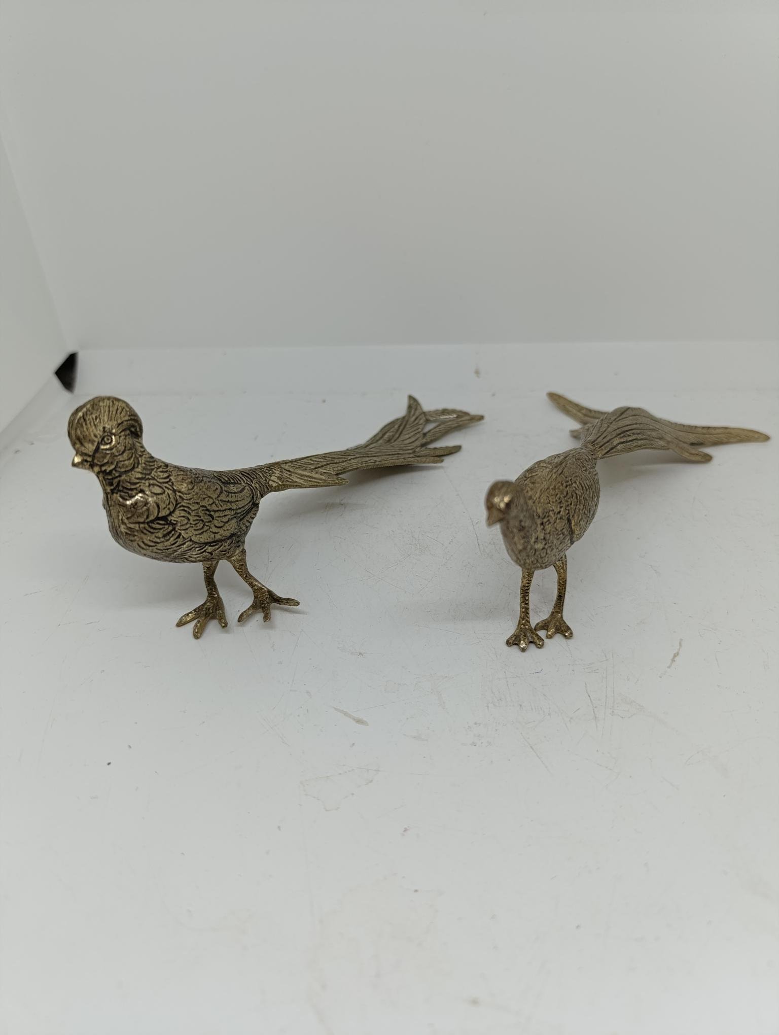 Paire d'oiseaux décoratifs en métal
